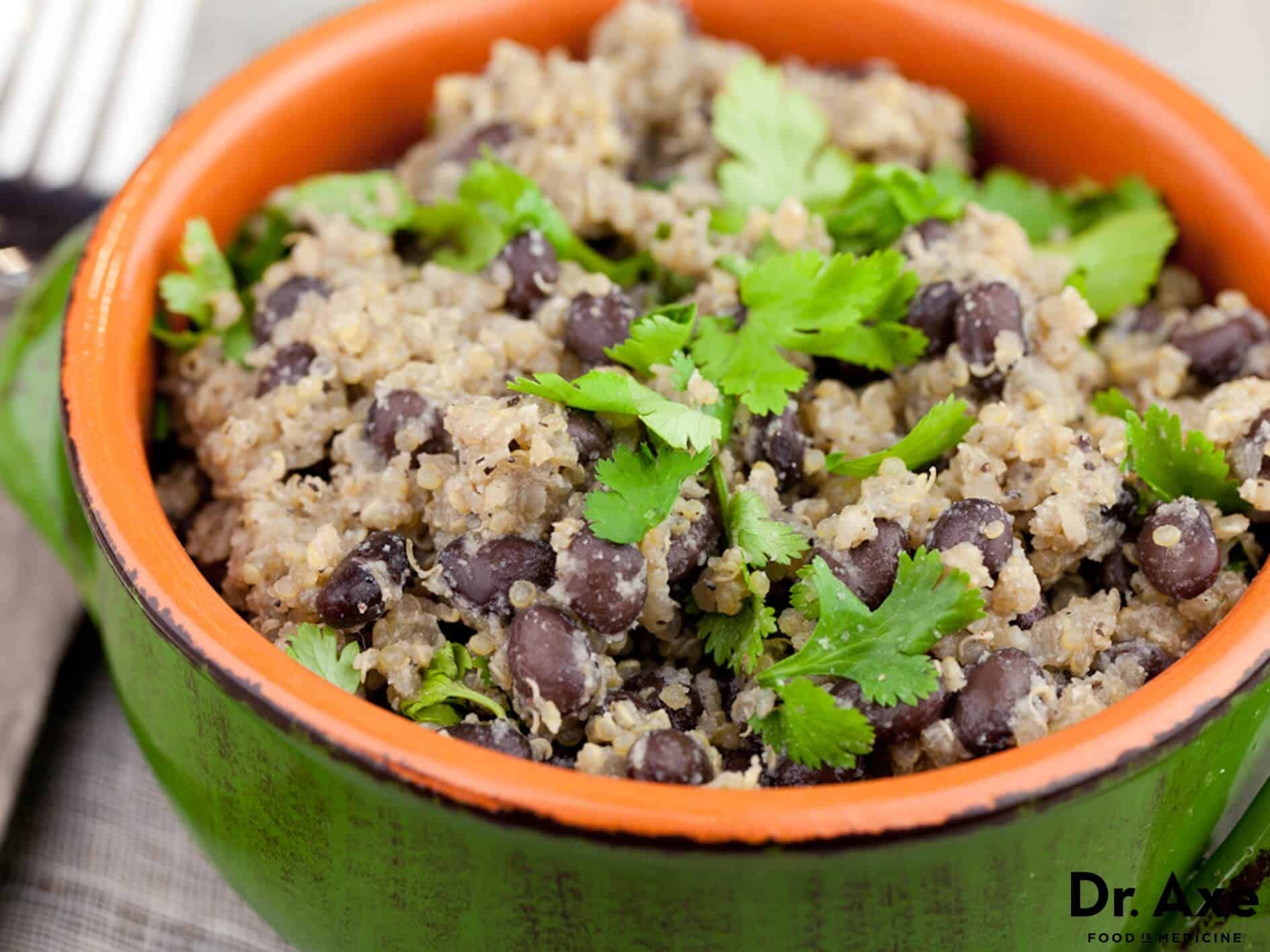 Recette de salade de quinoa aux haricots noirs